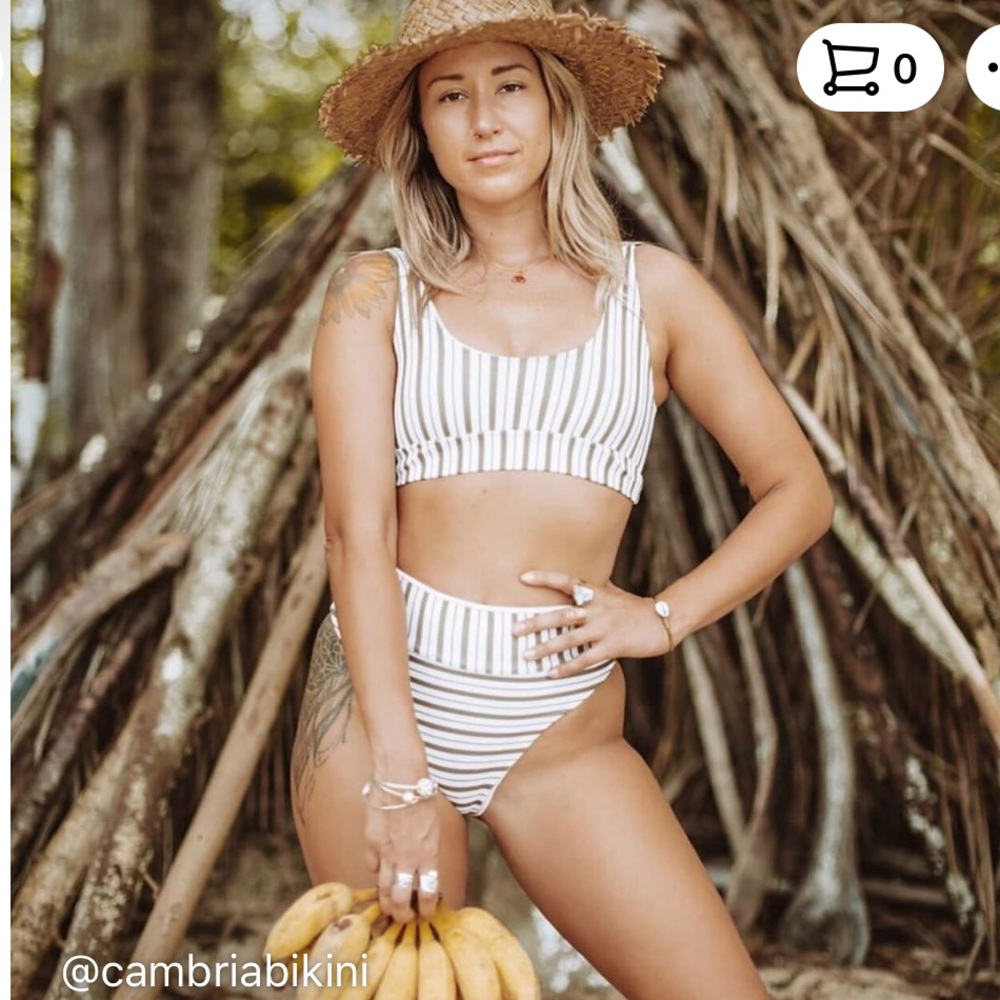 Cambria Striped Retro Bikini 🤎